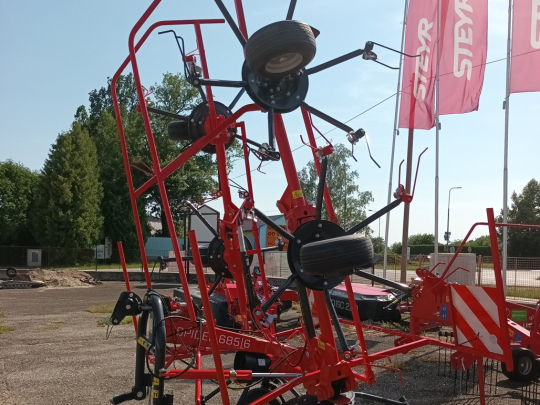 Rotorový obraceč píce
