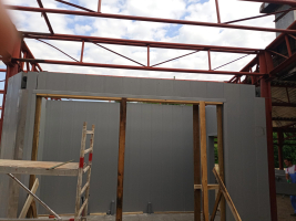 Plastový domek SuperShelter – realizace