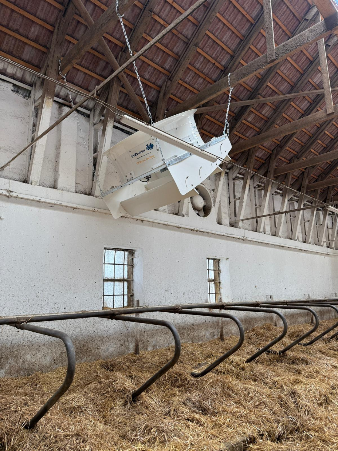 AGROS Vysočina – robotická stáj