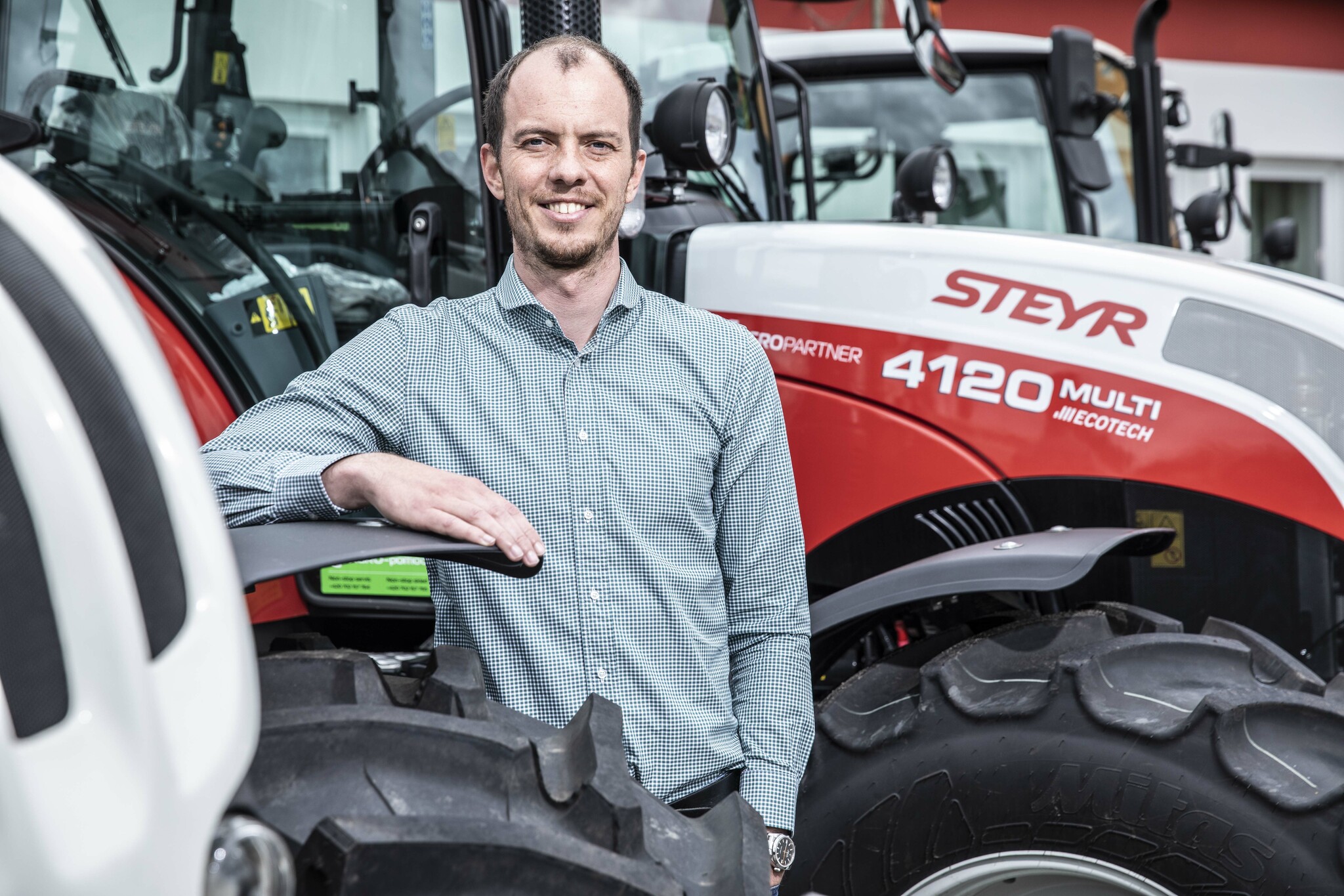 Traktory a zemědělská technika